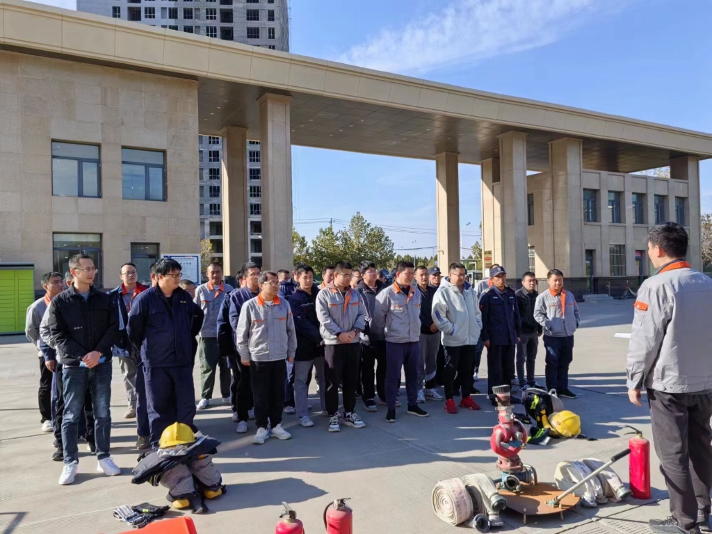 先锋娱乐药业2023年消防技术比武